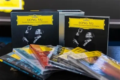 منحت Global DG يو لونغ جائزة المساهمة المتميزة، وتم إصدار الأعمال الكاملة لتس...